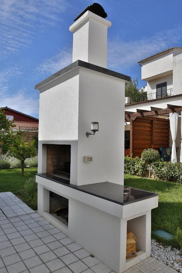 Villa Klara Vodice Bagian luar foto